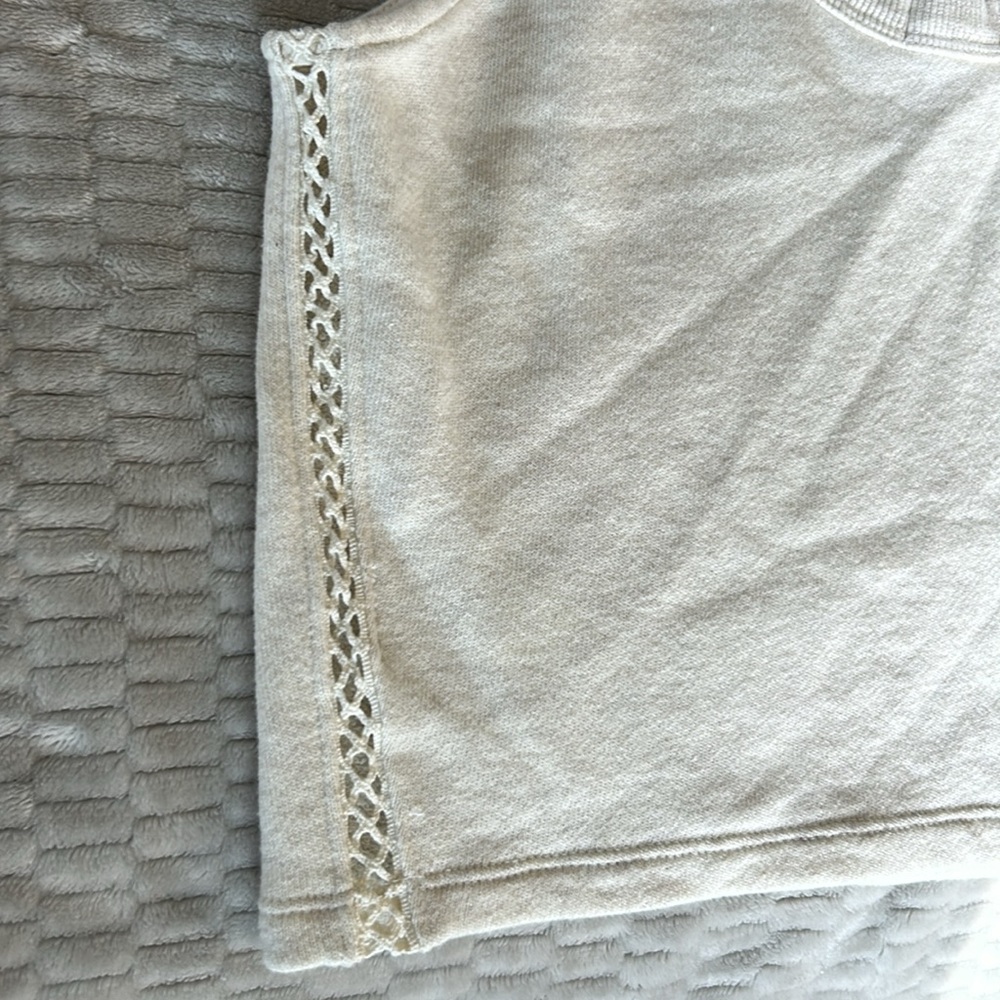 Cropped Tank - Picture 3 of 4